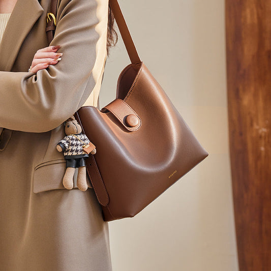 Retro Brown Leather Medium Shoulder Bag-1